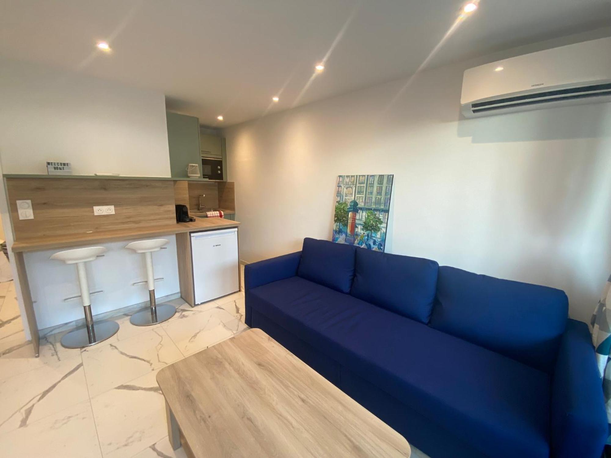 Appartement Face Mer Et Port Santa Lucia Climatise Et Wifi Saint-Raphaël Esterno foto